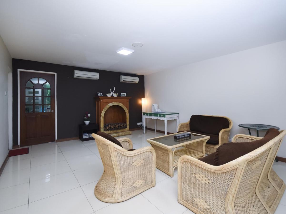 Super Oyo 89604 City Home Stay Miri Exterior foto